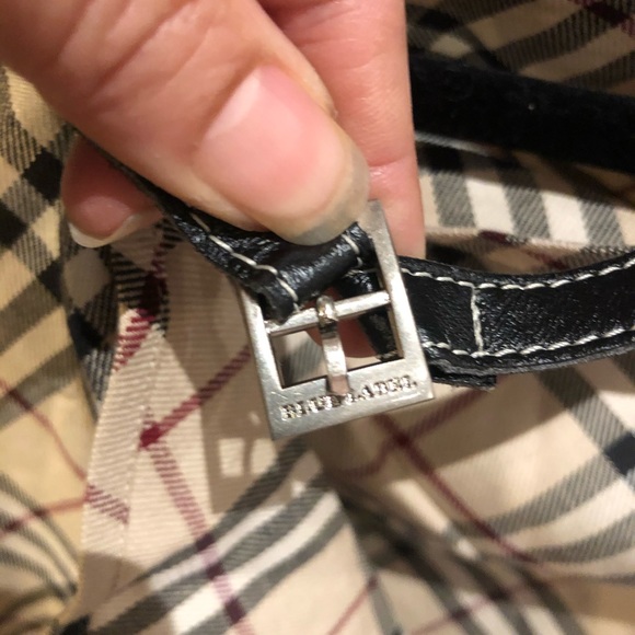 Burberry wrap around skirt with leather belt - Picture 4 of 4